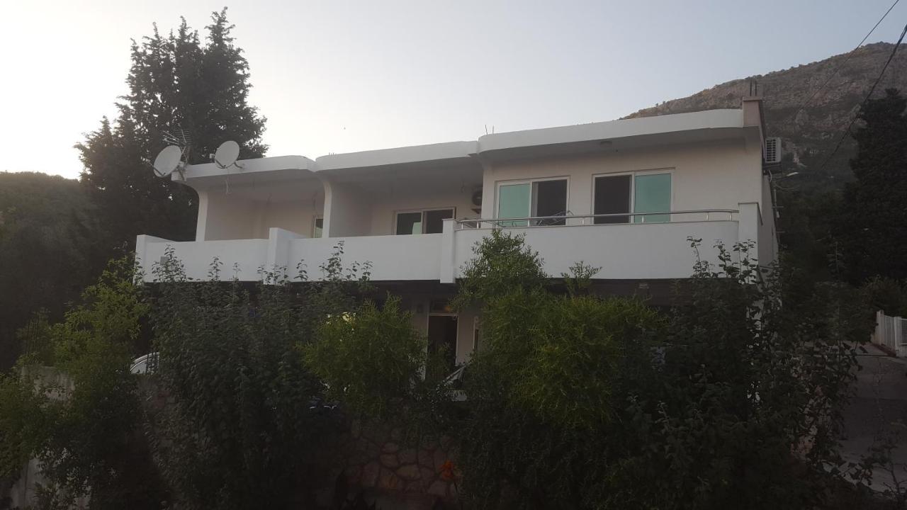 Holiday Home Kalicanin Бар Екстер'єр фото