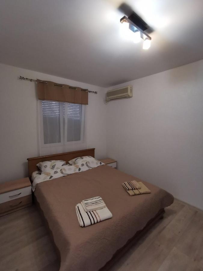 Holiday Home Kalicanin Бар Екстер'єр фото
