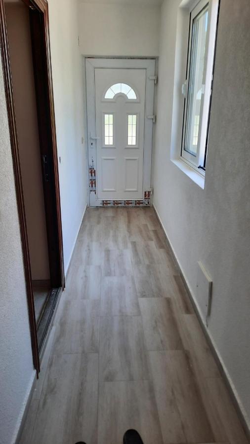 Holiday Home Kalicanin Бар Екстер'єр фото