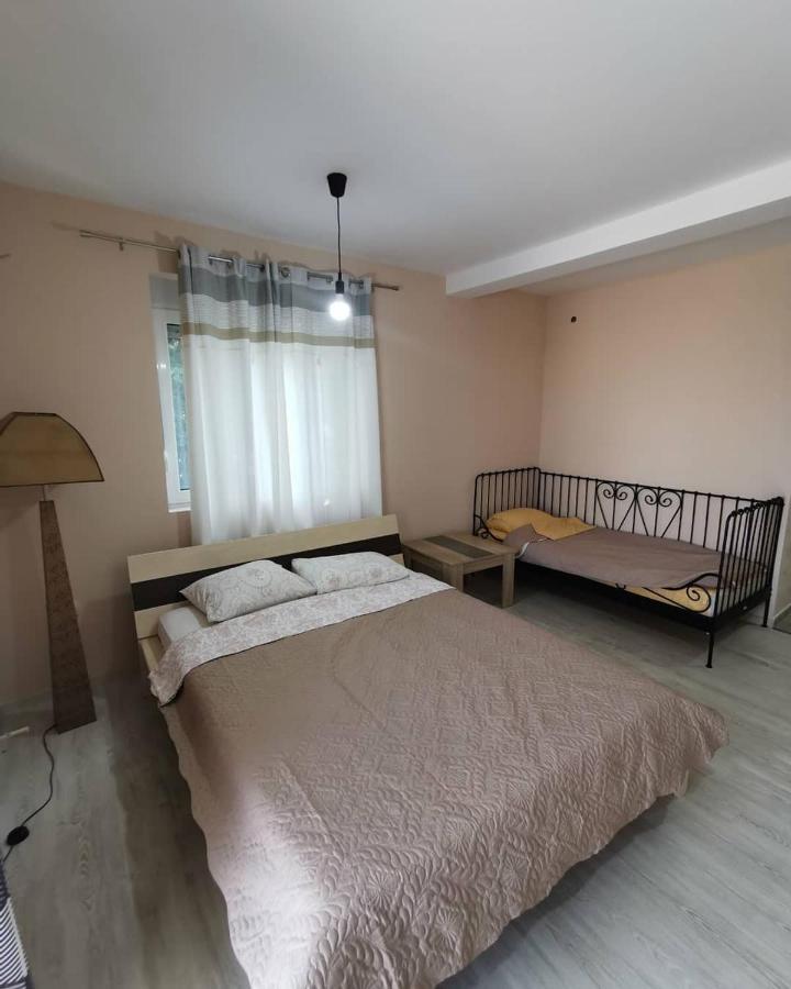 Holiday Home Kalicanin Бар Екстер'єр фото